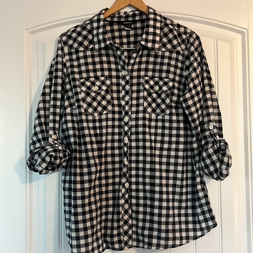 Torrid Gingham Button Down Blouse - image 5